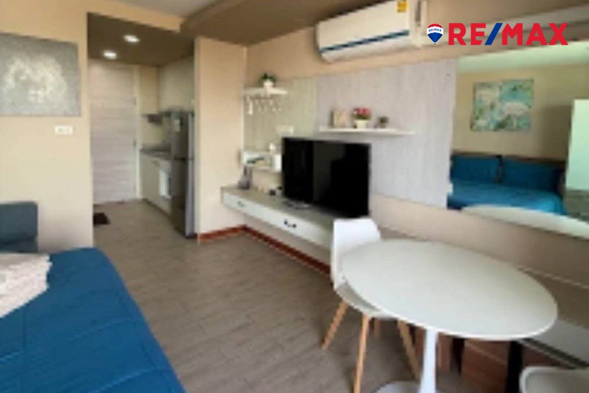 Eladó stúdiólakás a Seven Seas Condo Resortban, Jomtien – külföldi névre